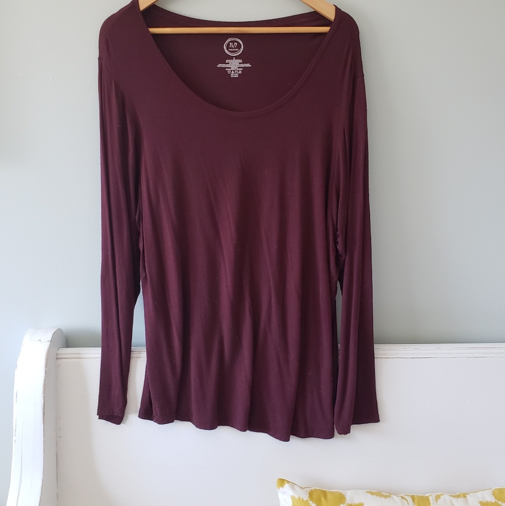 Maurices top